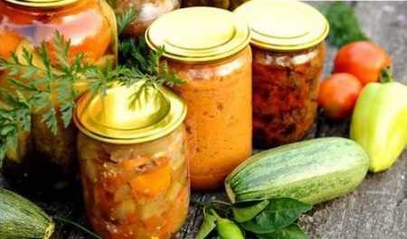 Schwiegermutterzunge aus Zucchini für den Winter: Rezepte mit Fotos