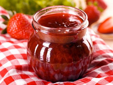 Confiture de fraises pour l'hiver