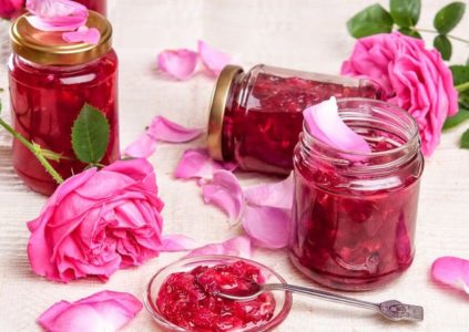 Homemade Tea Rose Petal Jam: Recipes