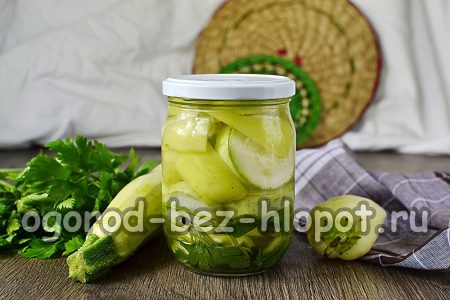 Paprika und Zucchini für den Winter