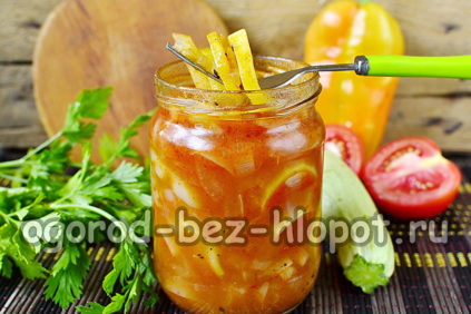 Zucchini in Soße