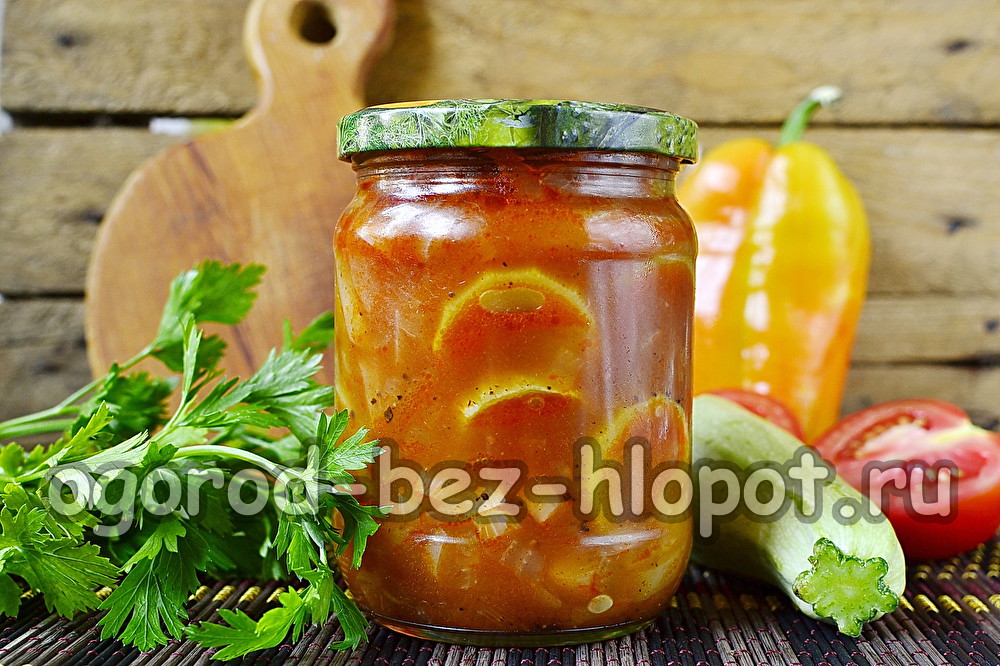 Zucchini in Tomatensoße
