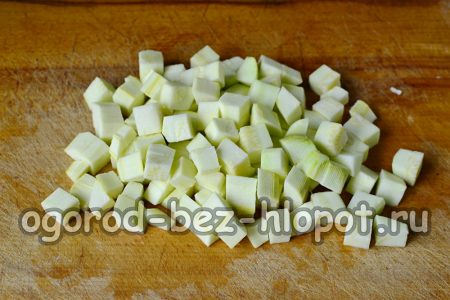 Zucchiniwürfel