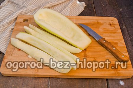 tagliare le zucchine