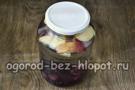 ρίξτε βραστό νερό από πάνω