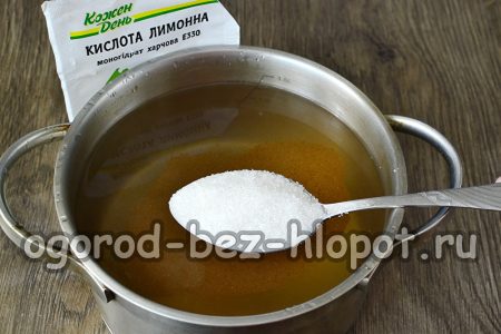 στραγγίστε το νερό και φτιάξτε σιρόπι