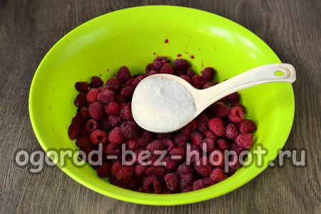 πασπαλίζουμε με ζάχαρη