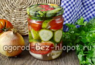 Cucumber and tomato salad for the winter. Finger-licking good.