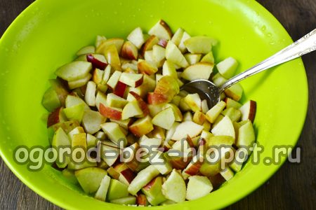 περιμένετε μέχρι τα μήλα να βγάλουν χυμό