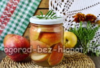 apples in syrup for the winter