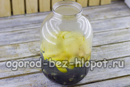 verser de l'eau bouillante sur
