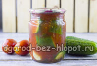 cetrioli in salsa di pomodoro