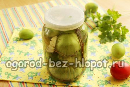 علبة طماطم