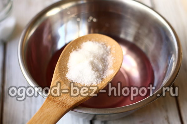 Salz und Zucker hinzufügen