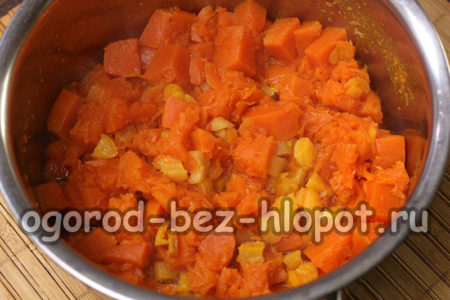 cuire la citrouille avec des abricots secs