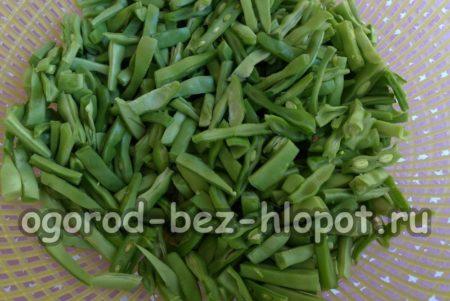 hachez les haricots verts