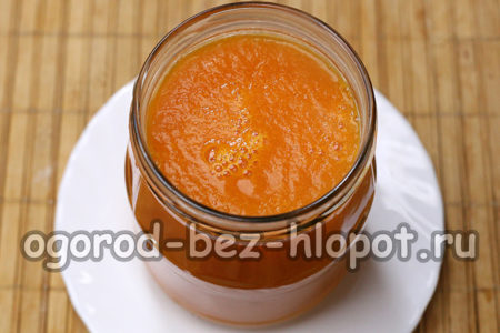 versez le jus dans des bocaux.