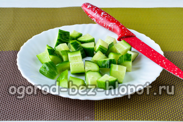 tagliare i cetrioli