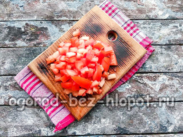 hacher la tomate