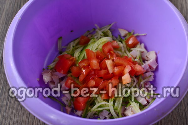 tritare il pomodoro