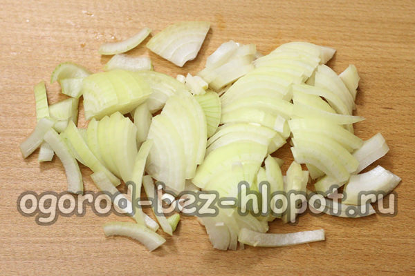 Zwiebel hacken