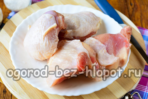 das Fleisch waschen