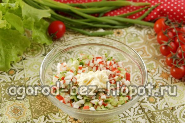 unire gli ingredienti, aggiungere la maionese