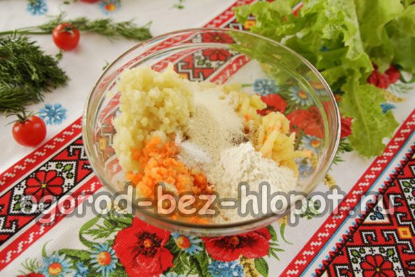 Salz, Pfeffer, Mehl und Grieß hinzufügen
