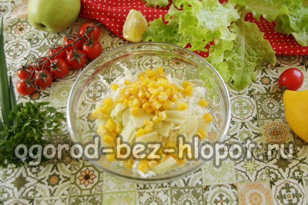 chou chinois, pommes et maïs
