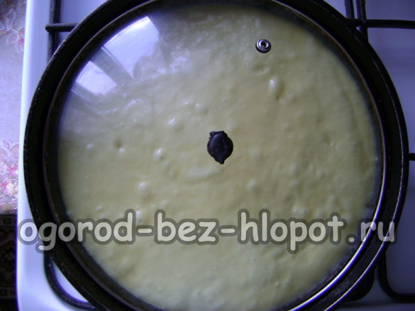 Mit einem Deckel abdecken