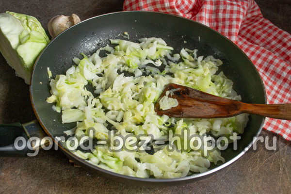 mettere il cavolo in padella