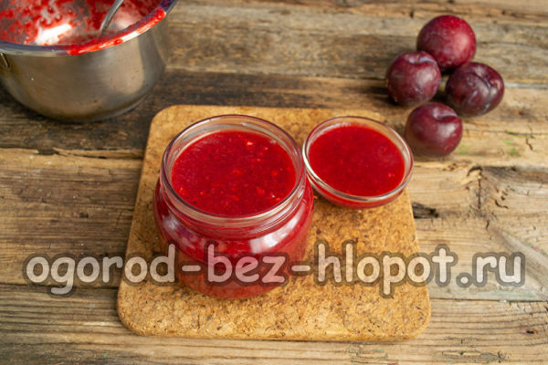 verser la sauce dans des bocaux