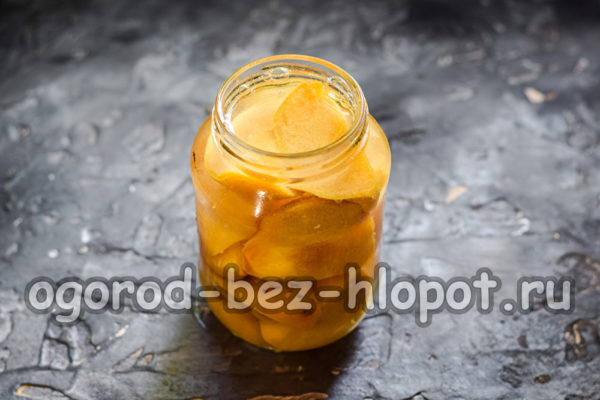 залейте с вряла вода