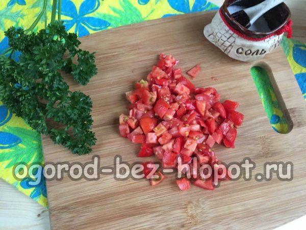 hacher les tomates