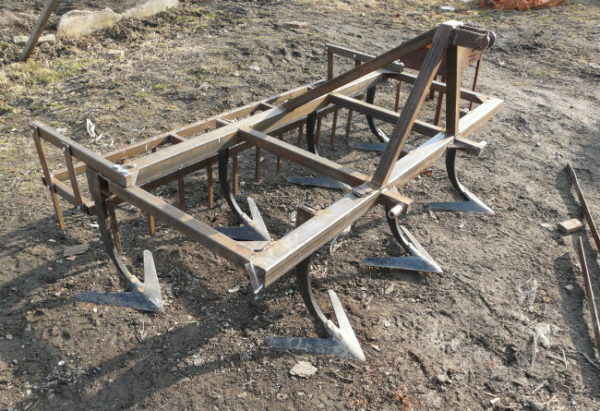 selbstgebauter Bodenkultator
