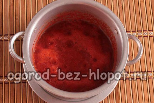 Die Tomate kochen