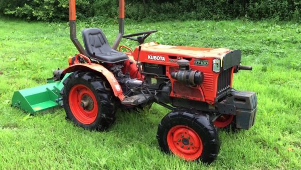 KUBOTA B7100