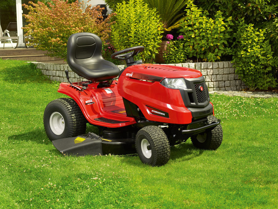 Choisir un mini tracteur pour votre datcha